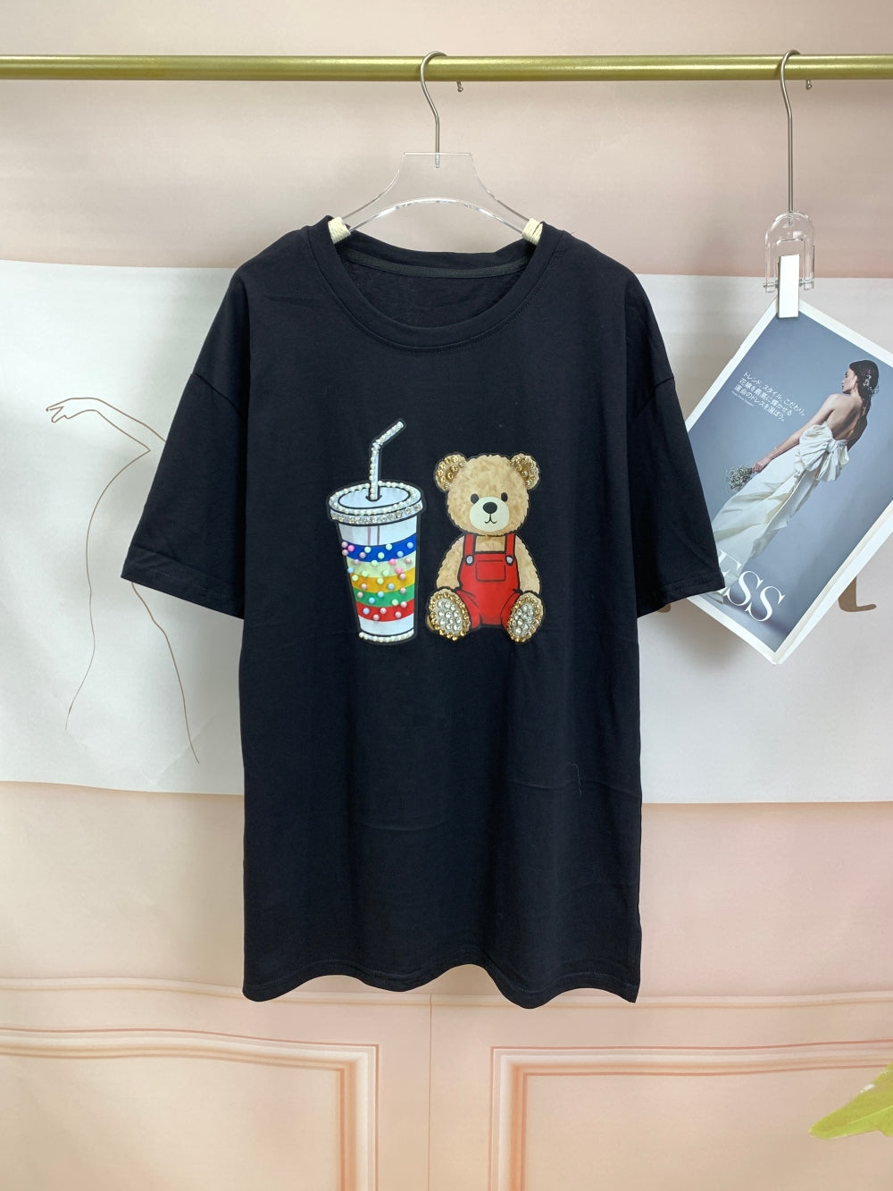 22842_BLACK