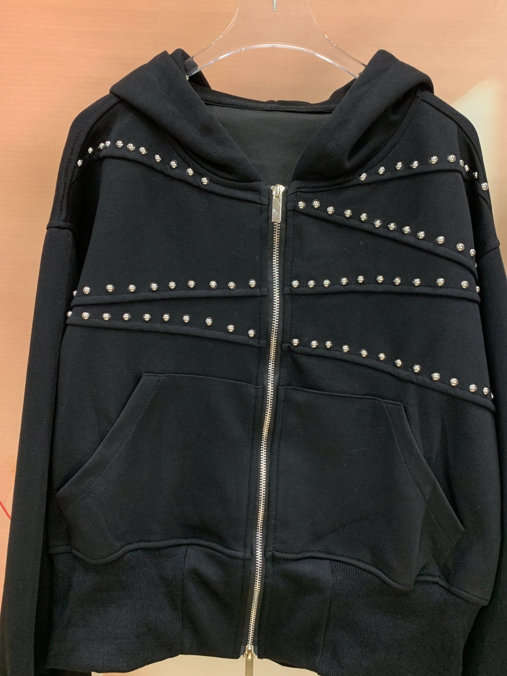 24876_BLACK