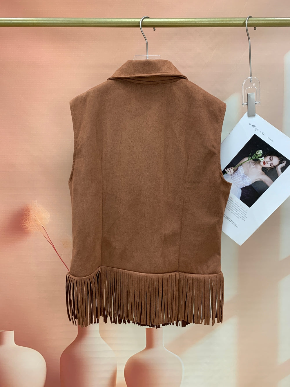 25057_BROWN