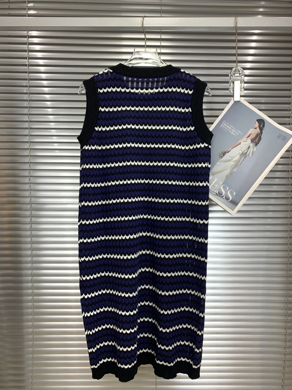 21020_BLUE