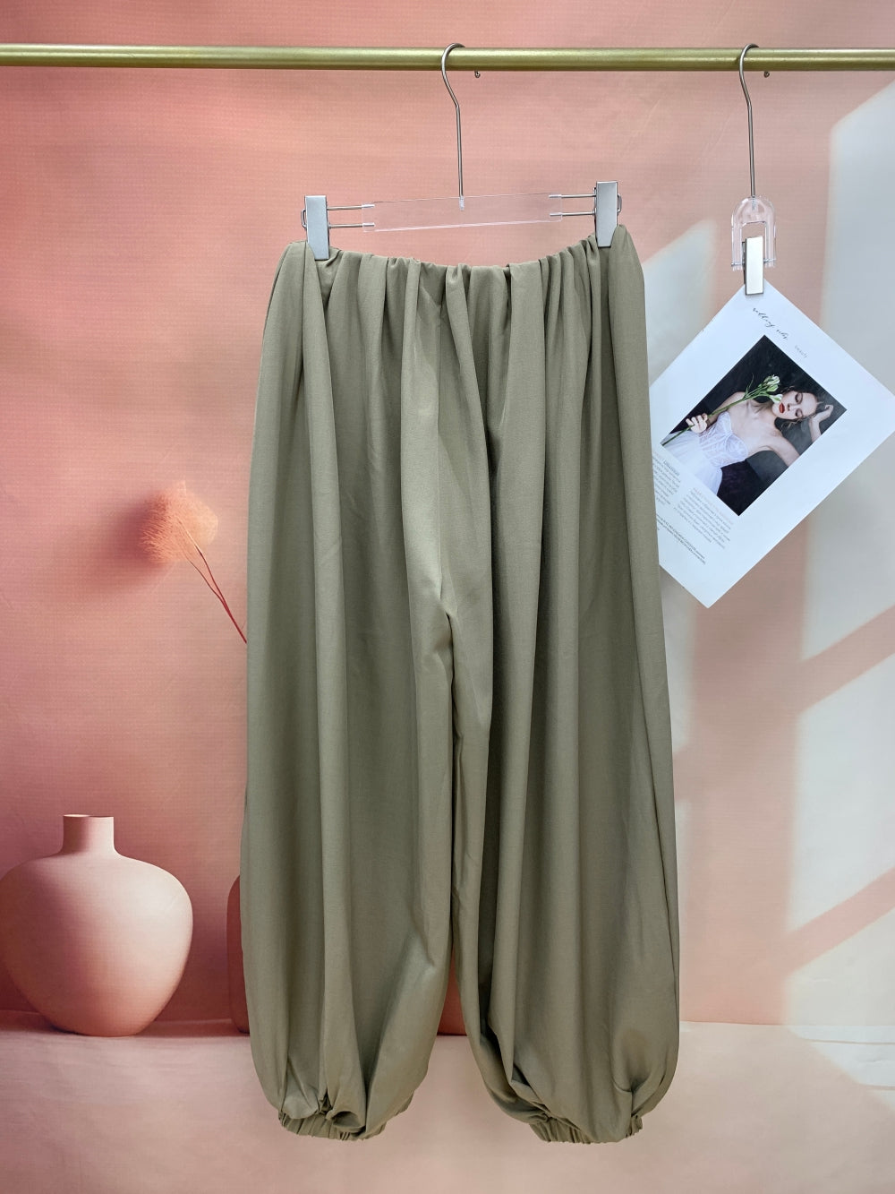 24564_BEIGE