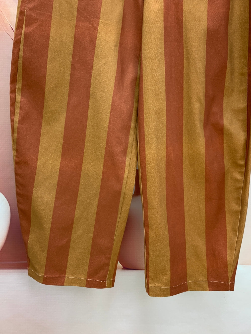 24801_BROWN