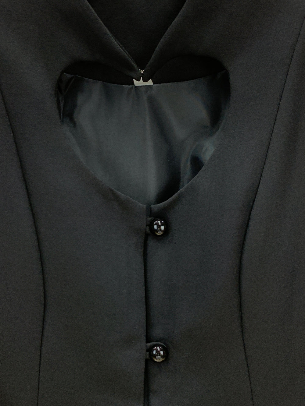 24364_BLACK