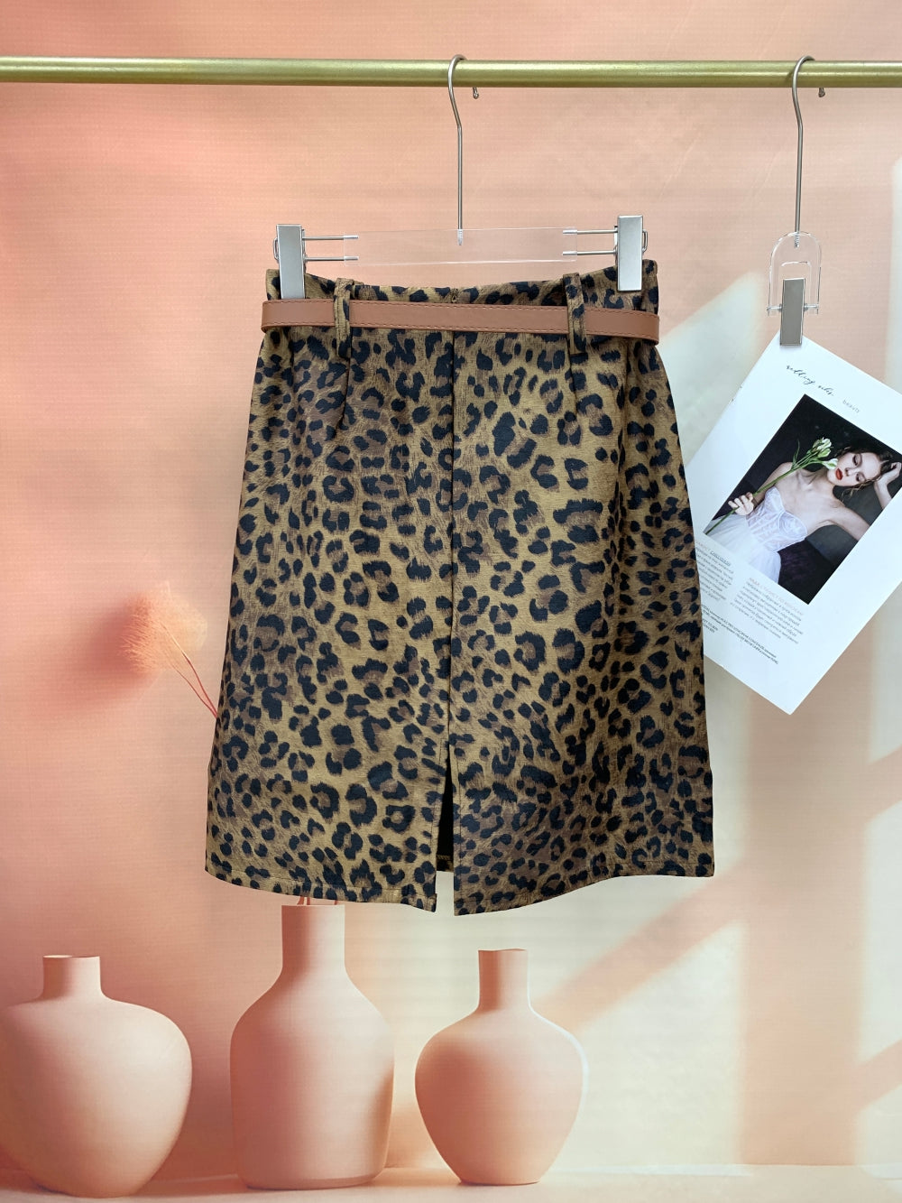 25068_BROWN