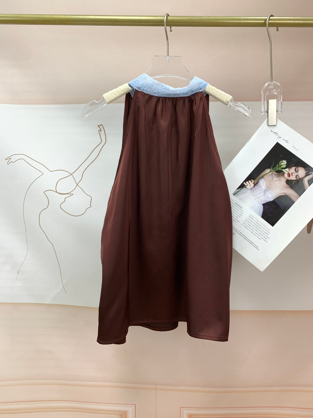 24235_BROWN
