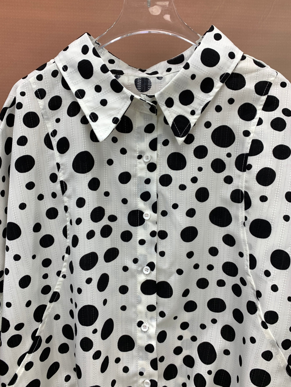 24539_WHITE