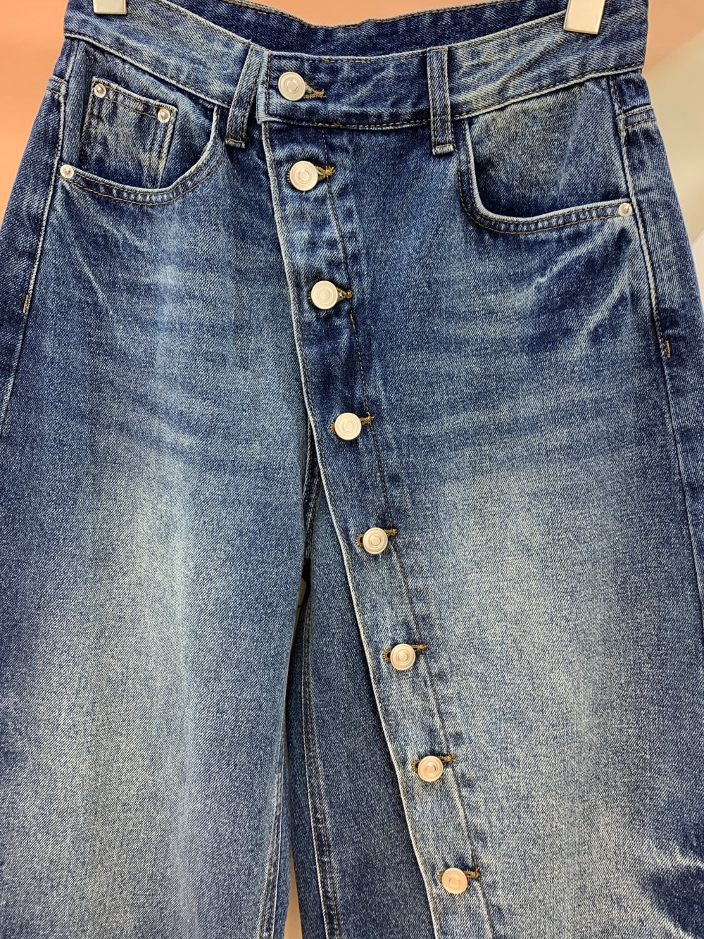 25033_BLUE