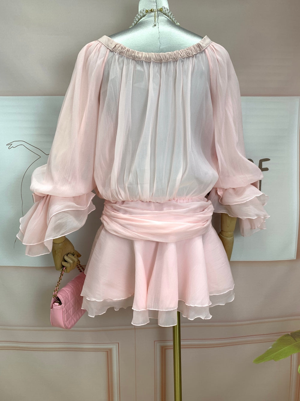 20693_PINK