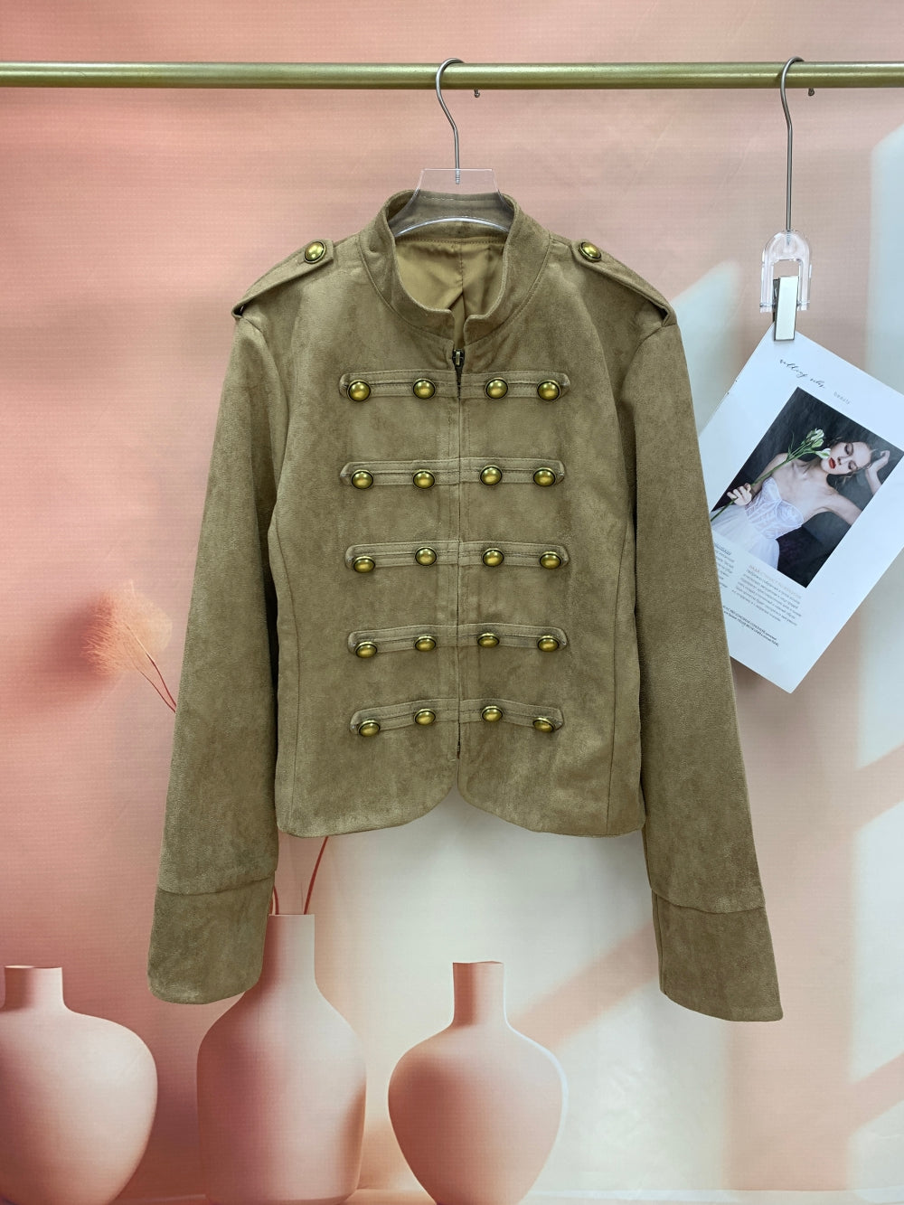 24942_BROWN