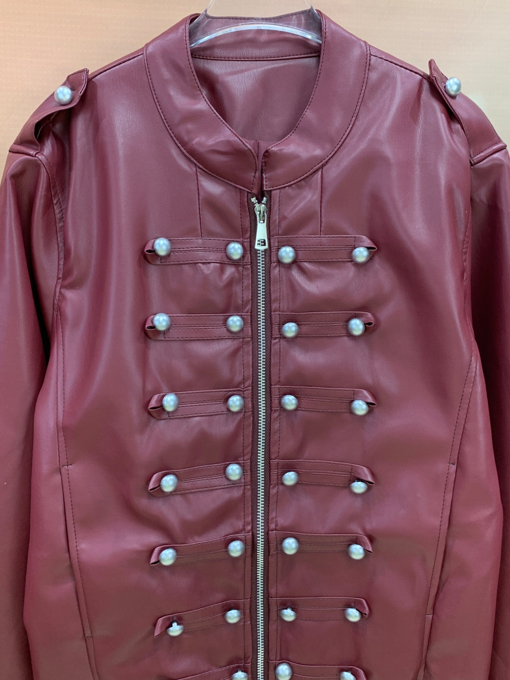 24972_RED