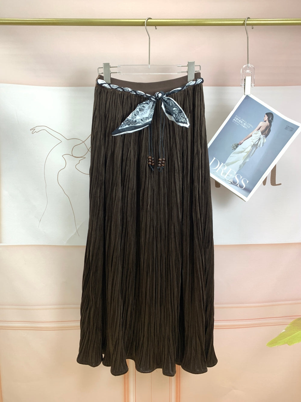22646_BROWN