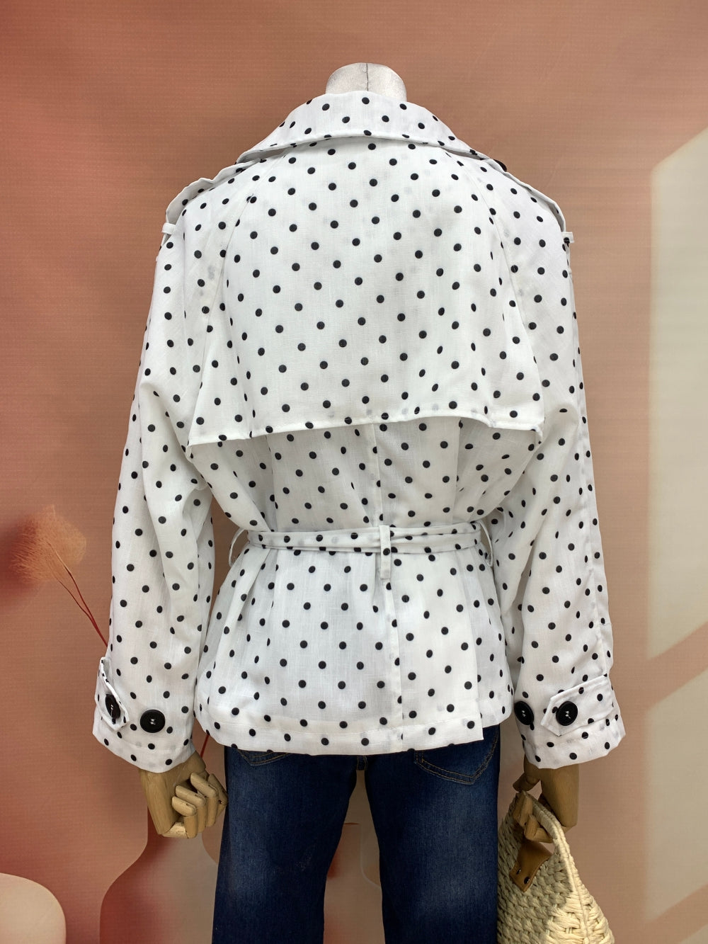 24598_WHITE
