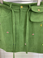 21688_GREEN