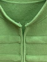 24306_GREEN