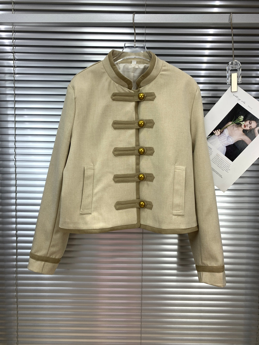 24132_BEIGE