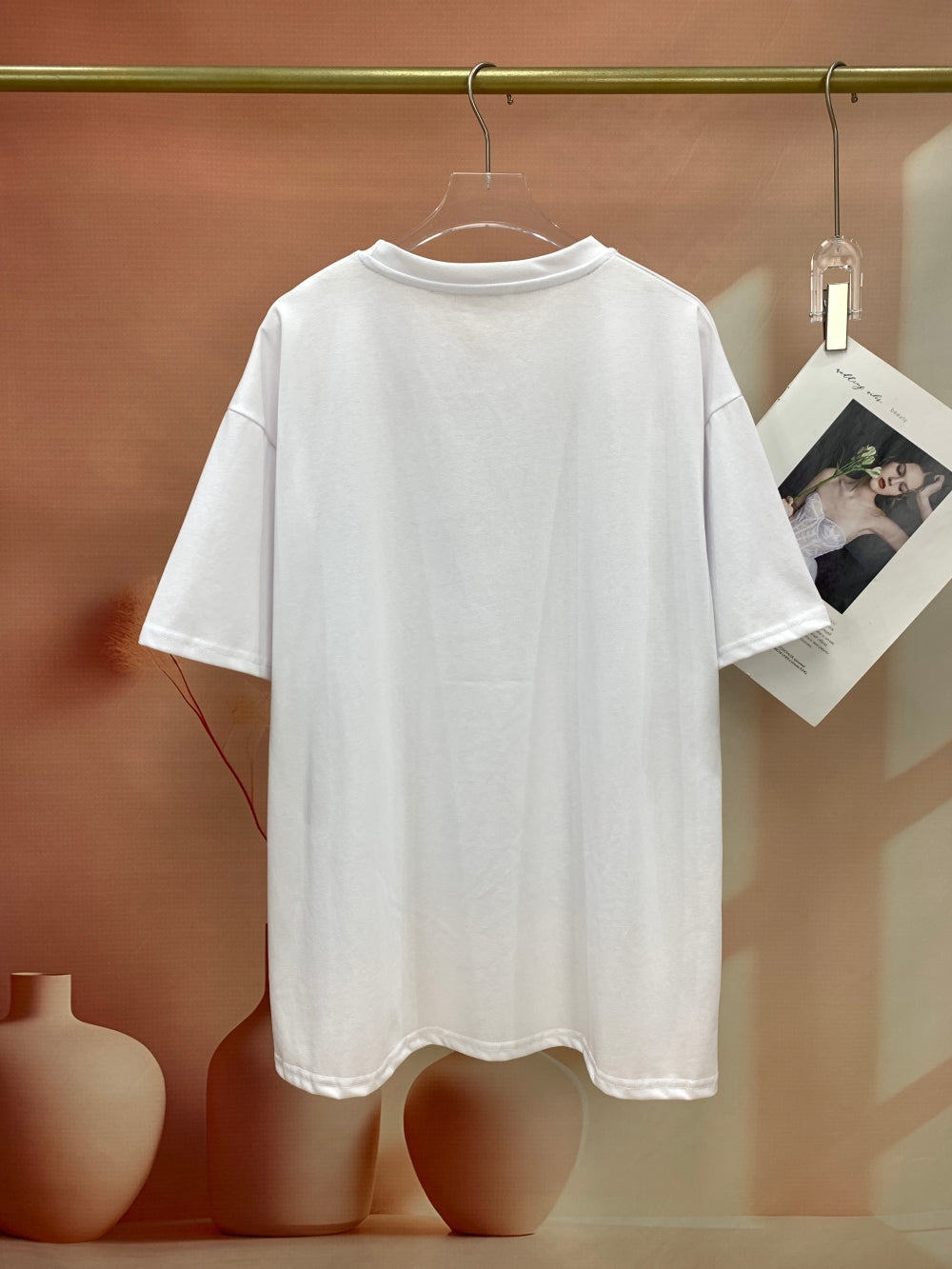 24726_WHITE