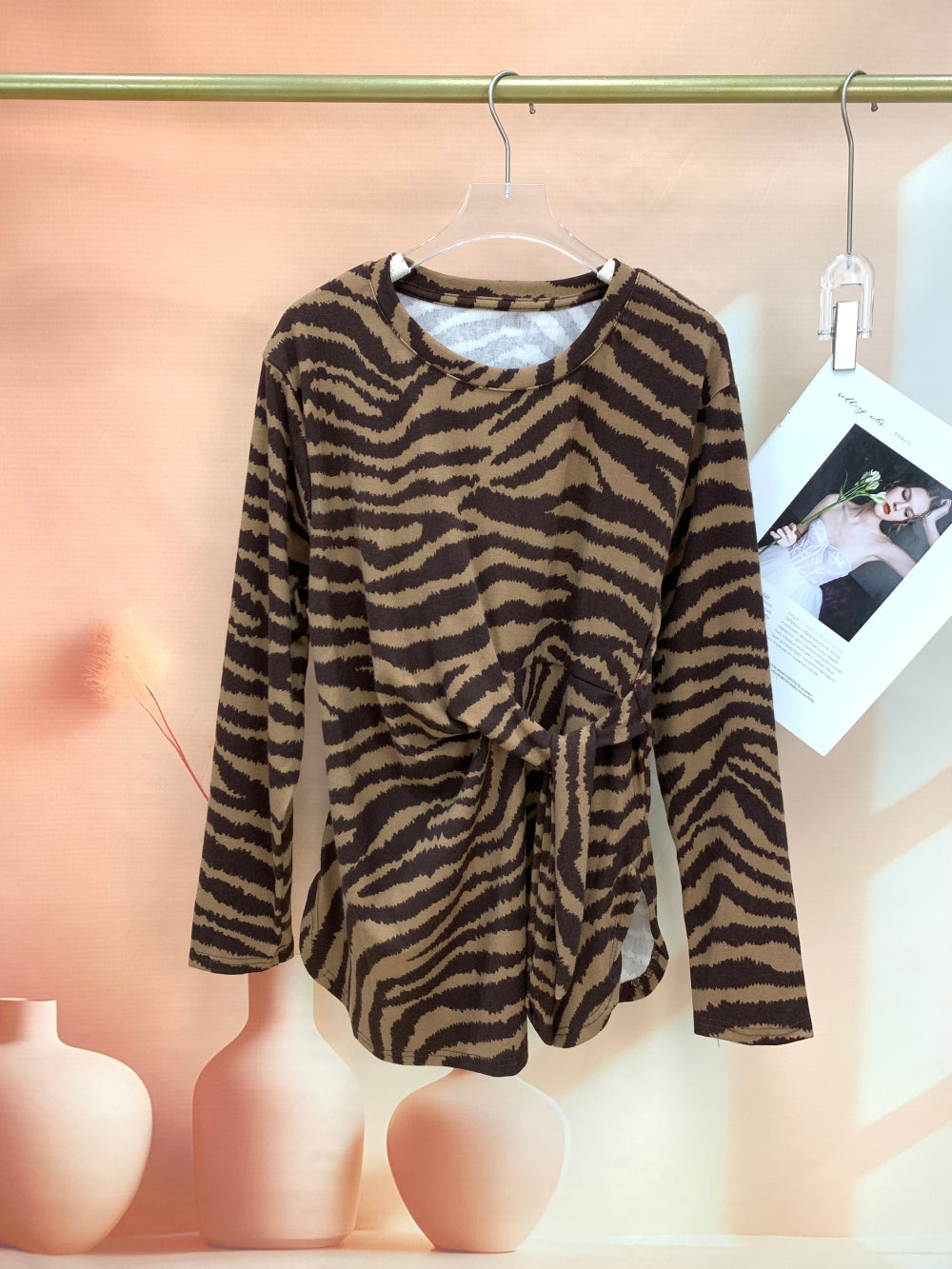 25270_BROWN