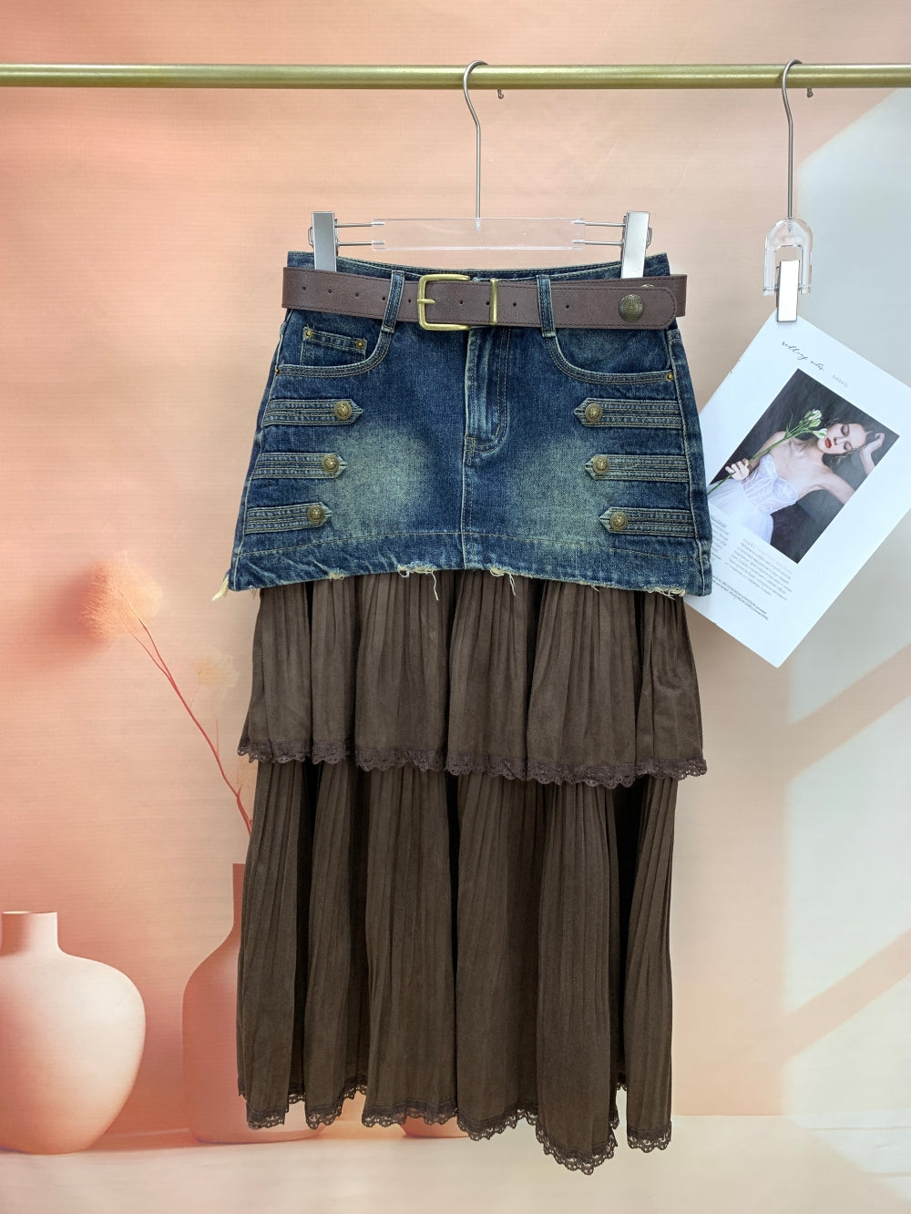 25209_BROWN