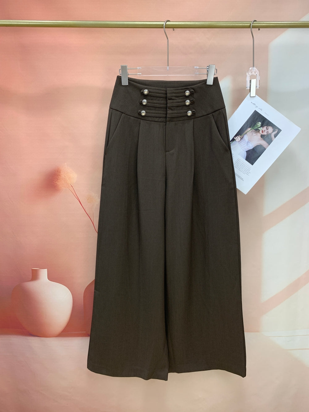 24993_BROWN