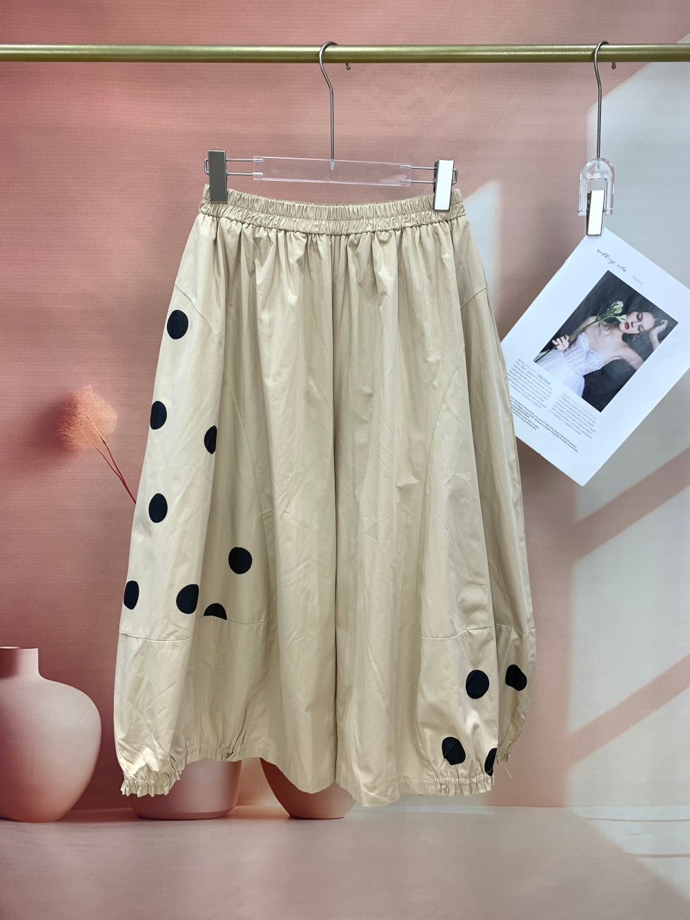 24516_BROWN