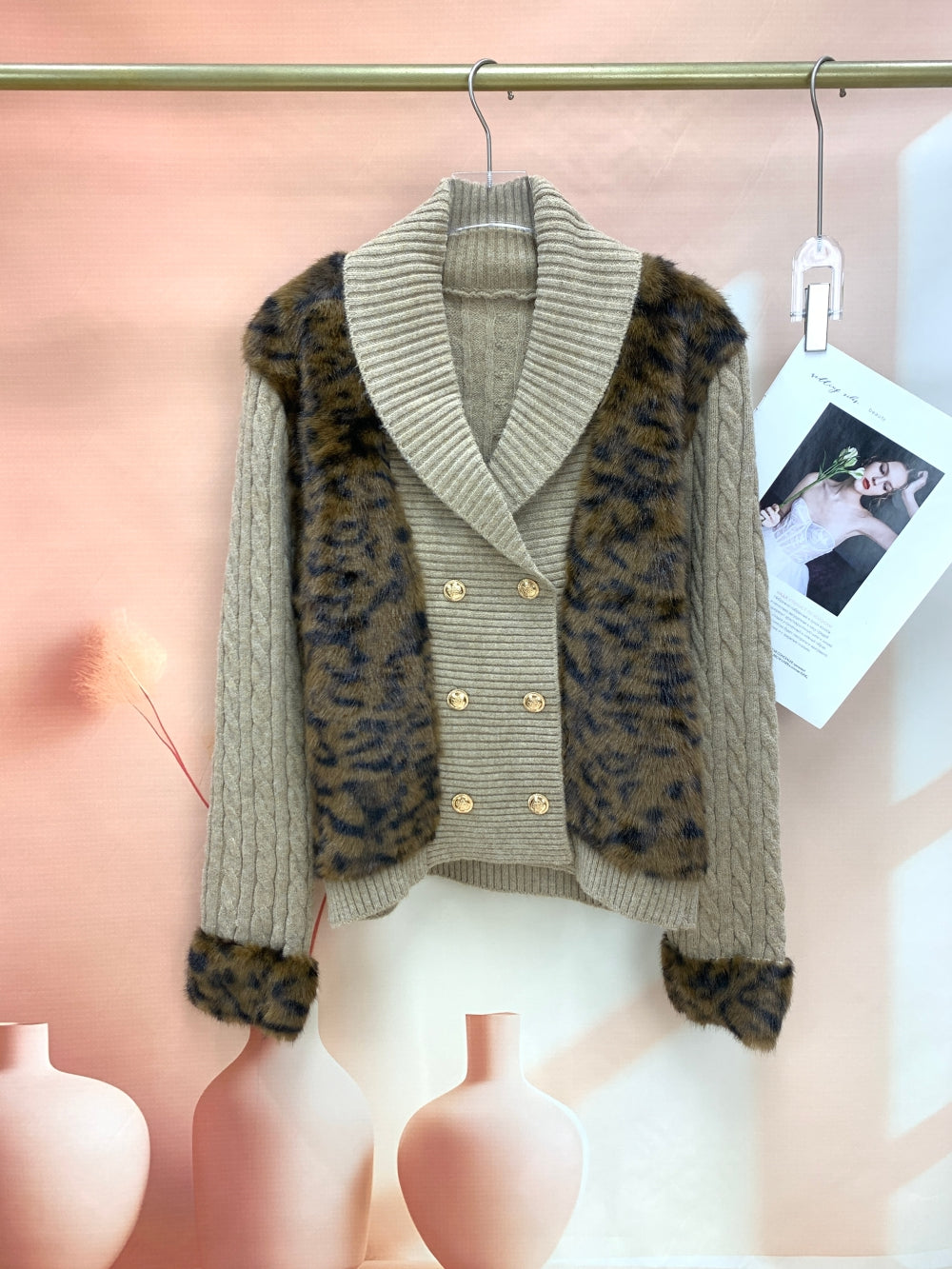 25189_BROWN