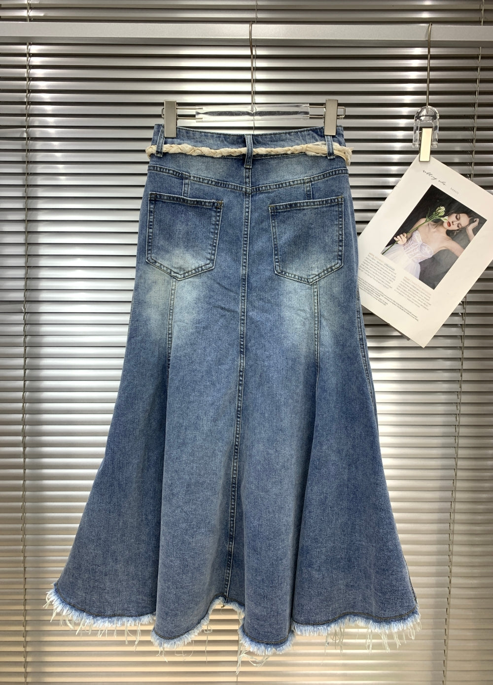 23721_BLUE