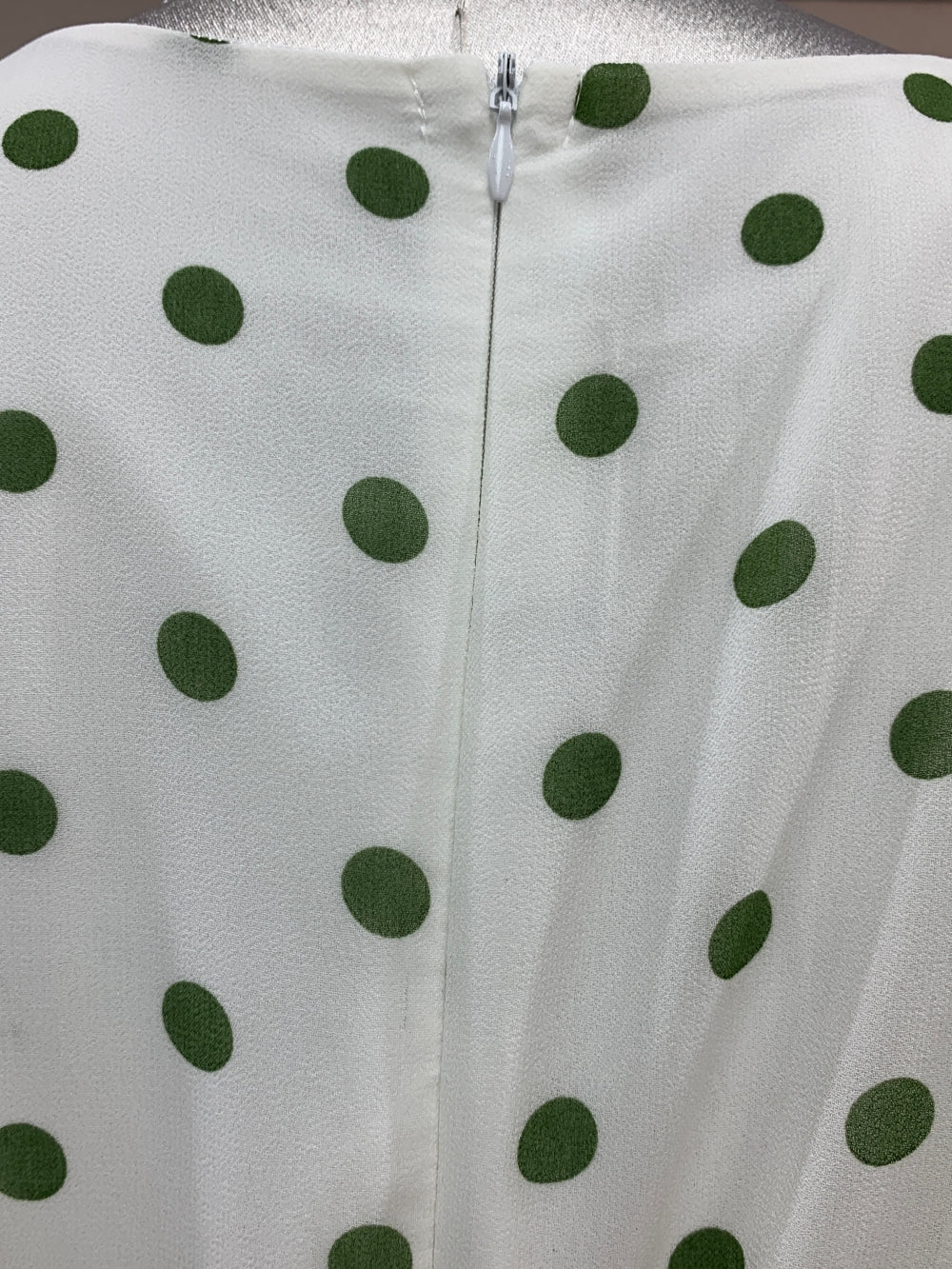 23615_WHITE