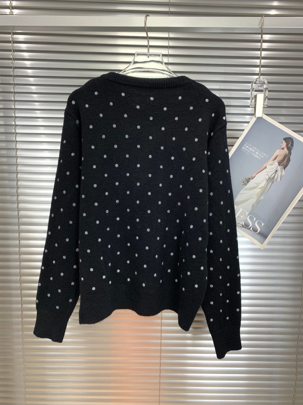 21346_BLACK
