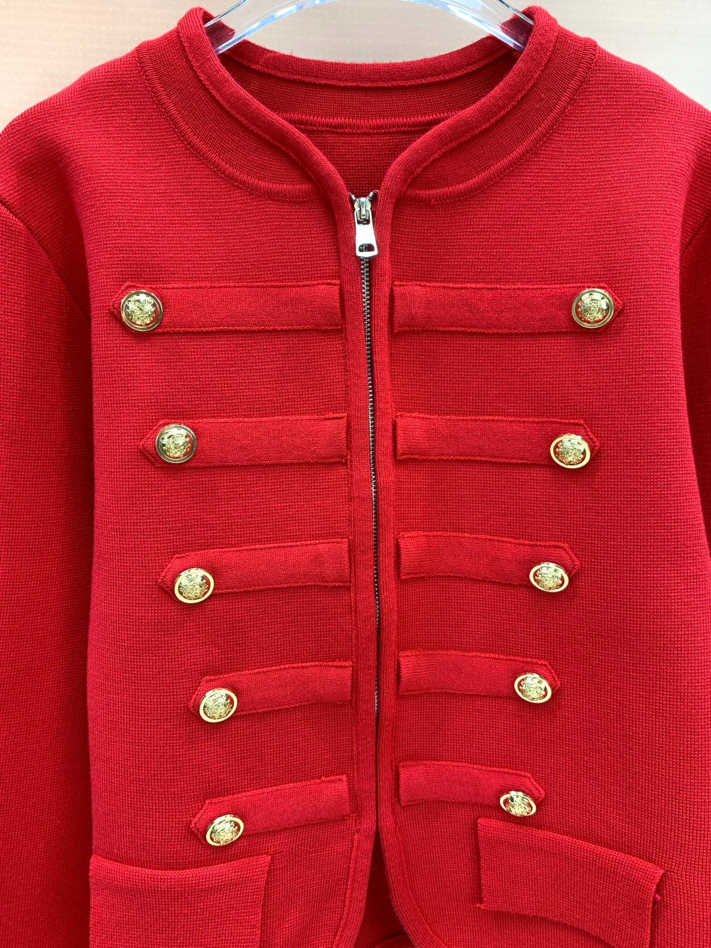 24838_RED