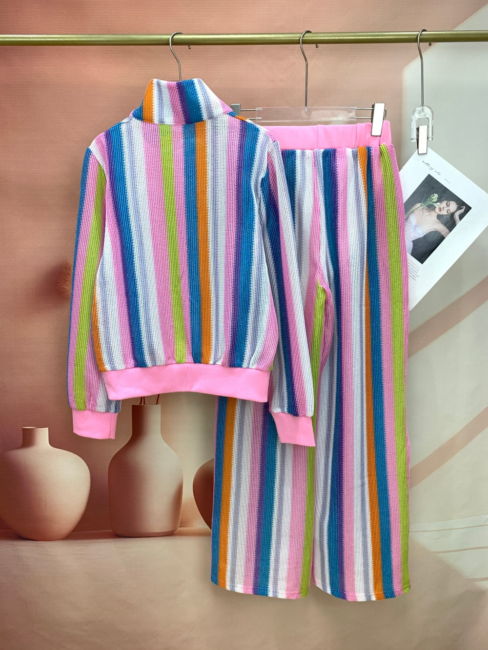 24633_PINK