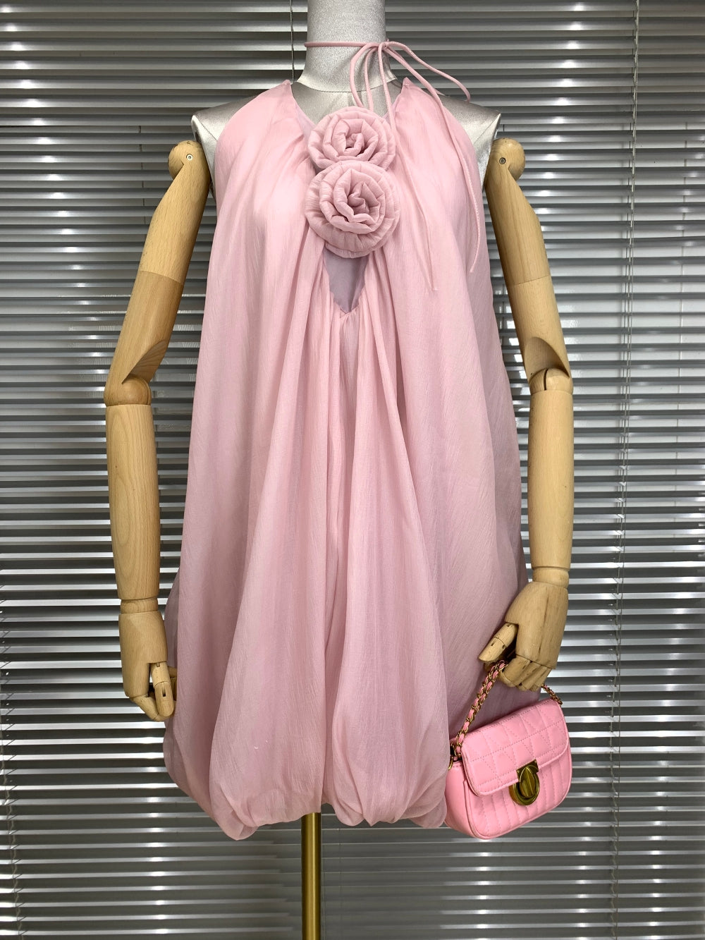 20726_PINK