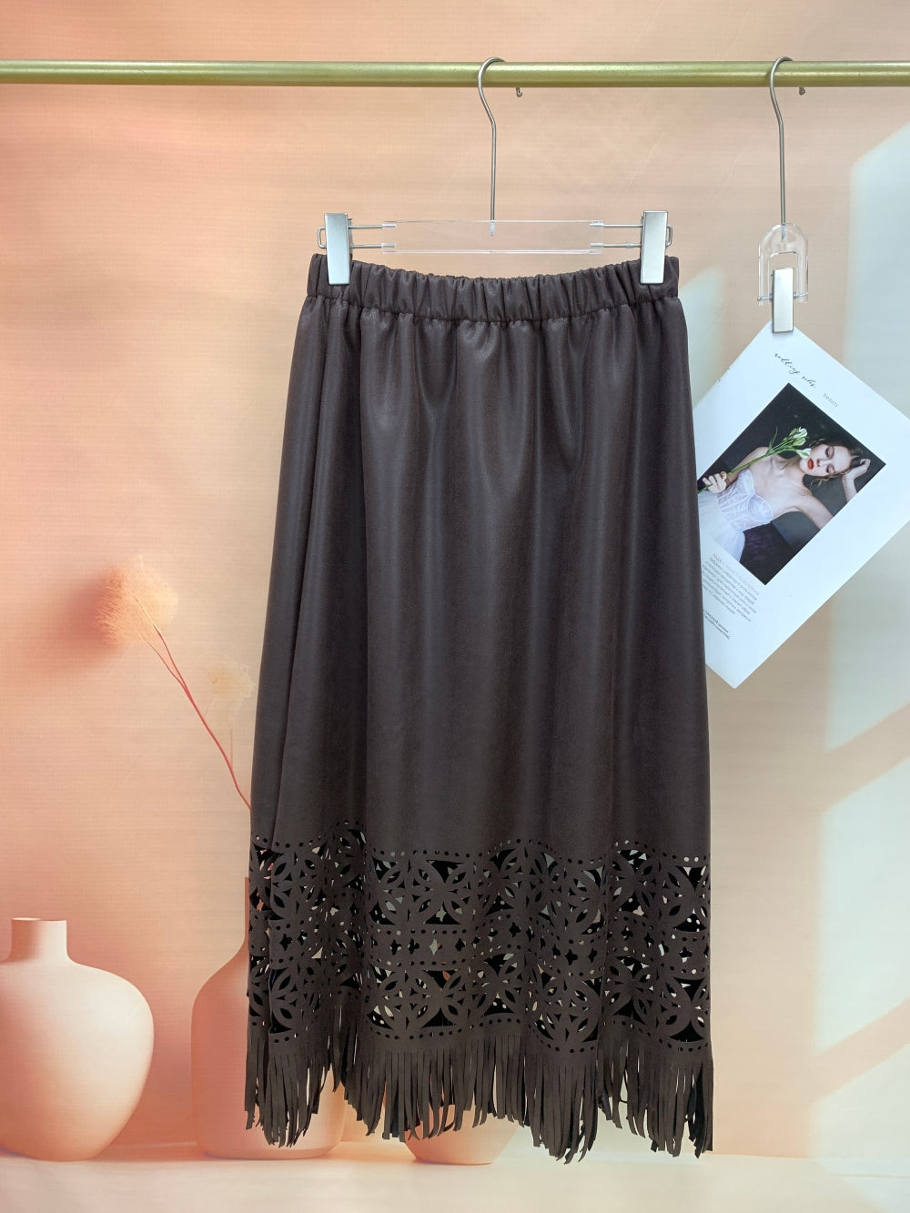 25261_BROWN