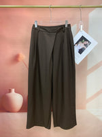 24558_BROWN