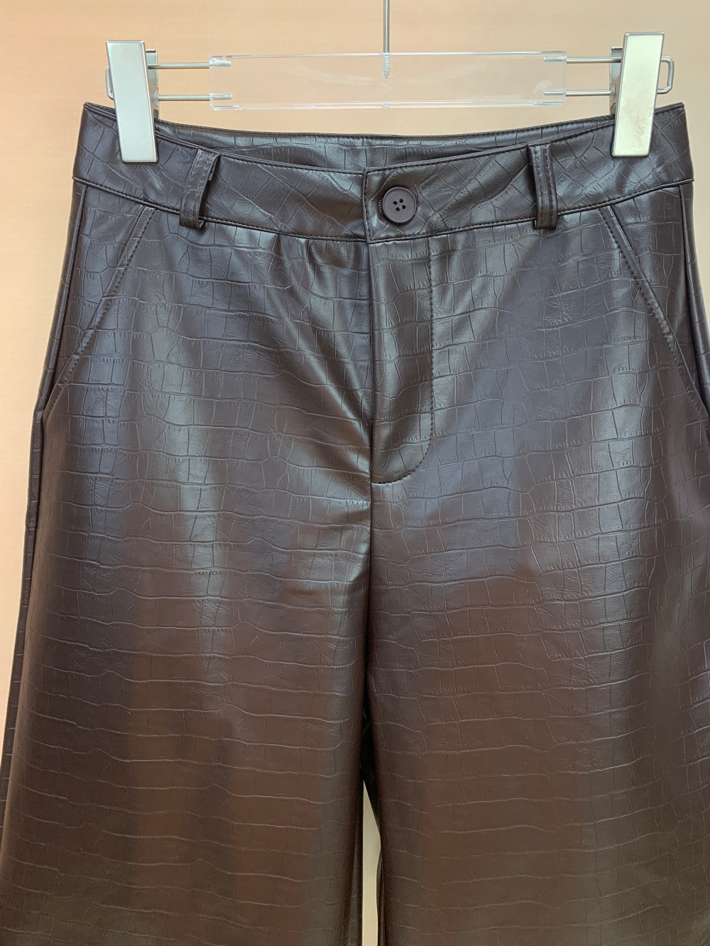 25231_BROWN