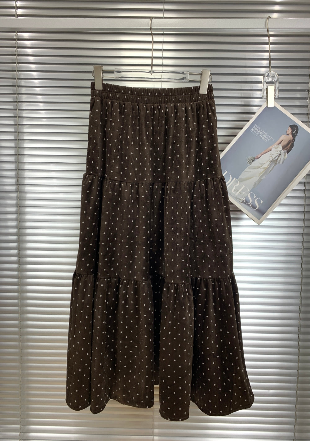 22452_BROWN