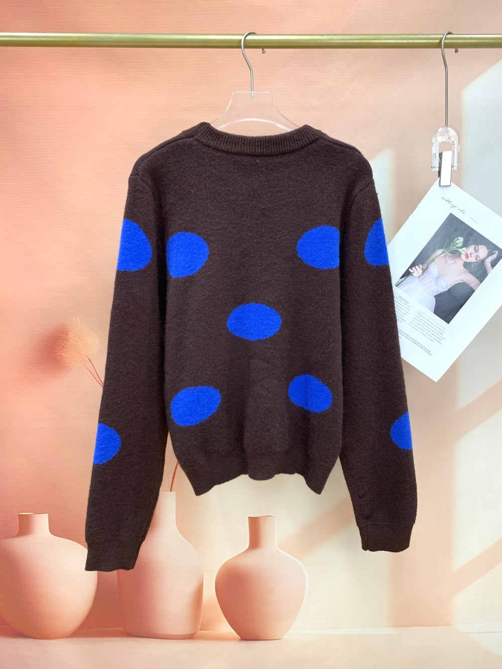 25054_BROWN