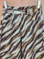 24863_BROWN