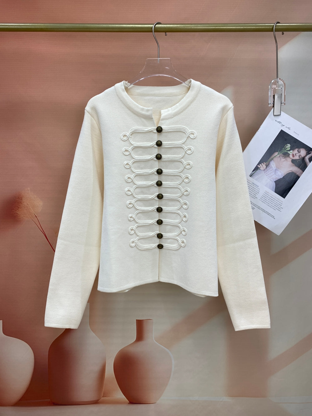 24827_BEIGE