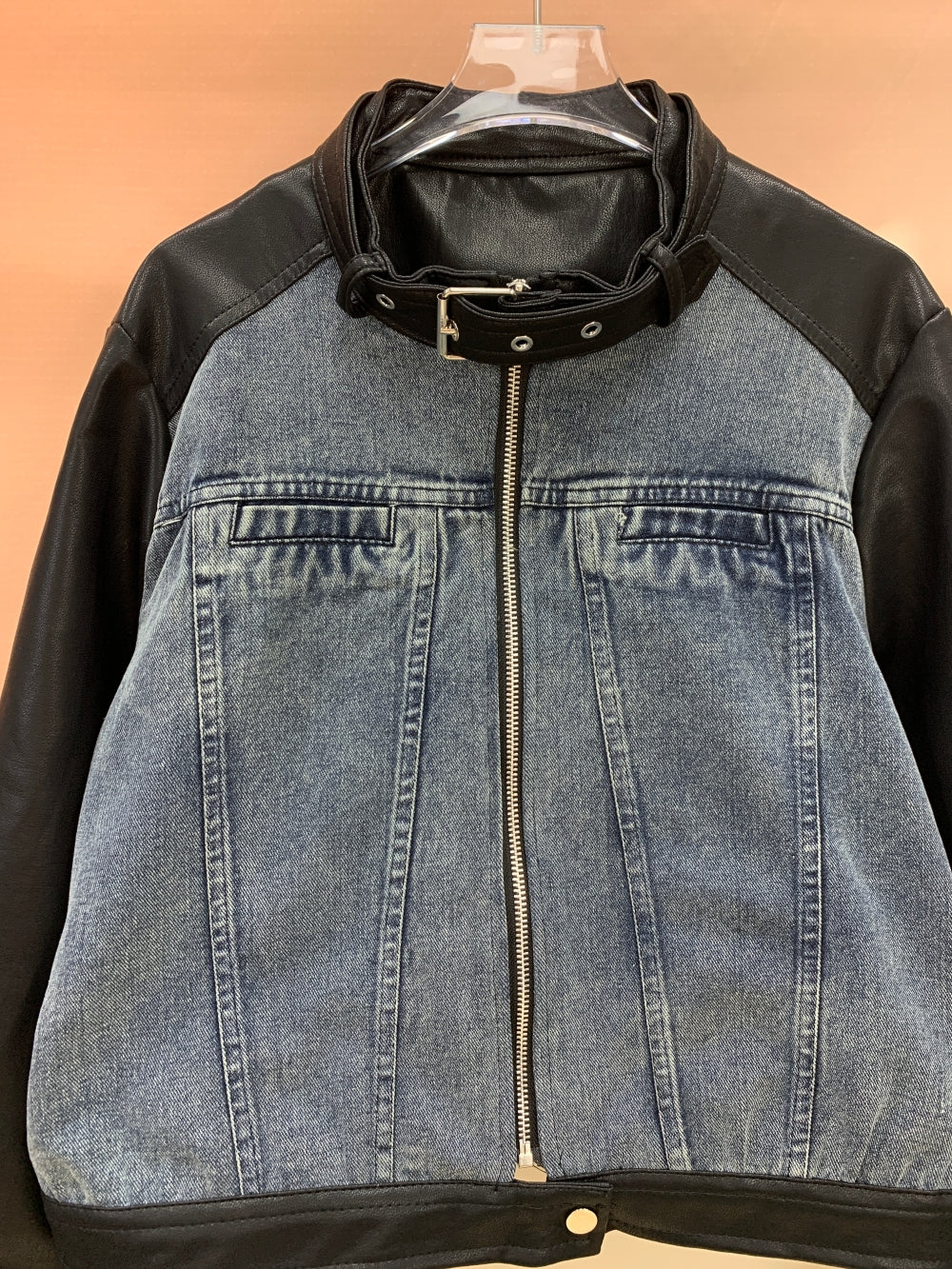 24987_BLACK