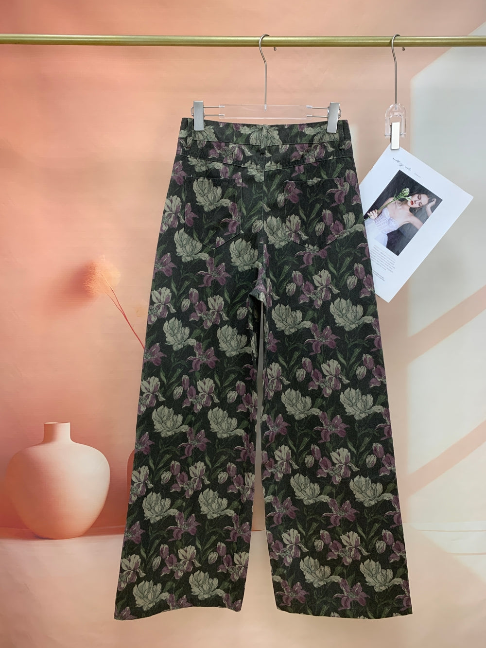 25037_GREEN