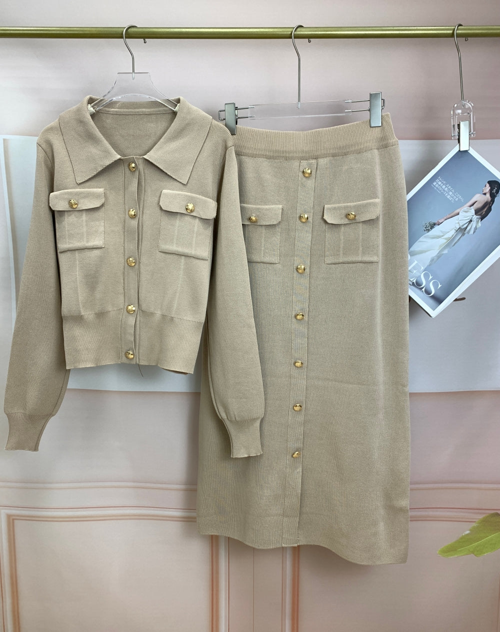 17532_BEIGE