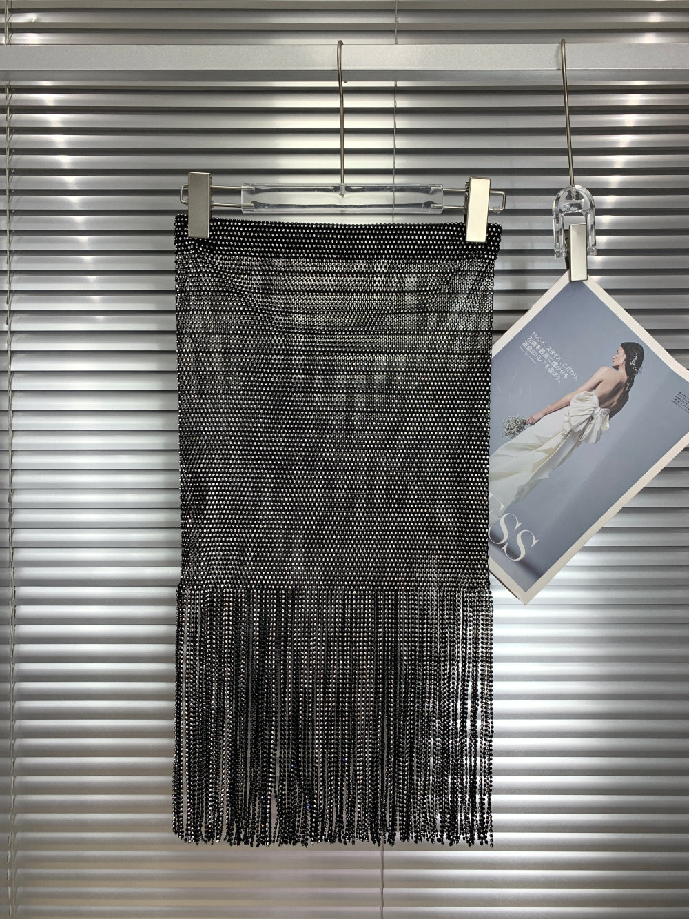22678_BLACK