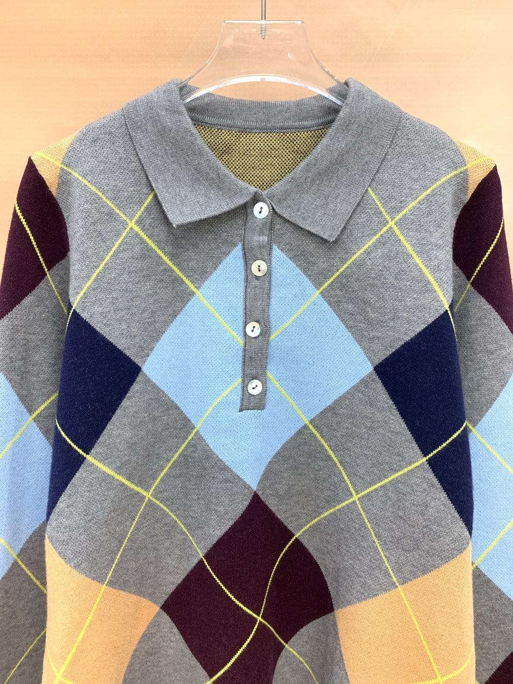 25247_GREY
