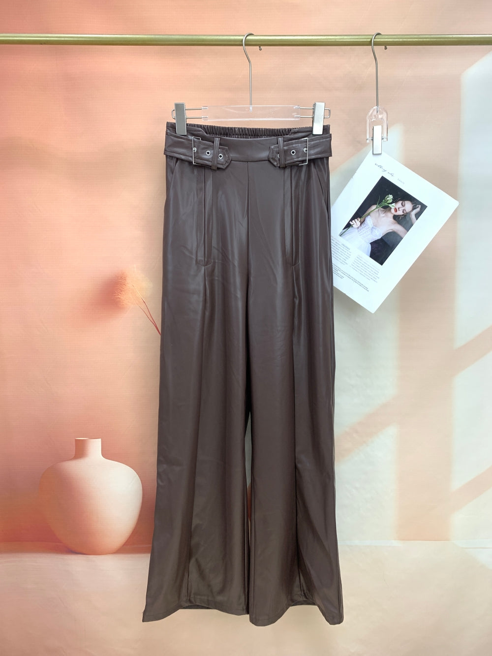 25199_BROWN