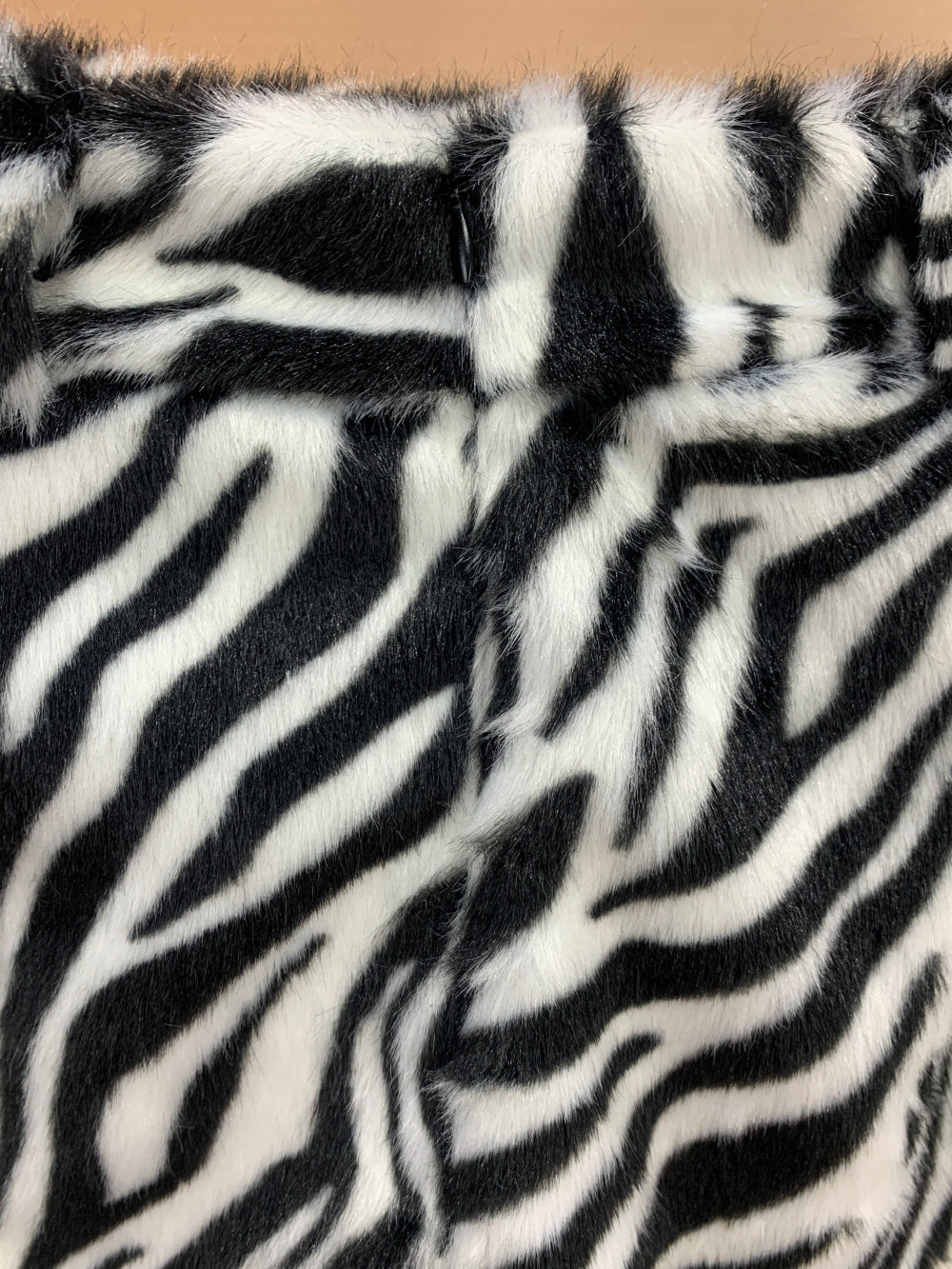 25275_BLACK