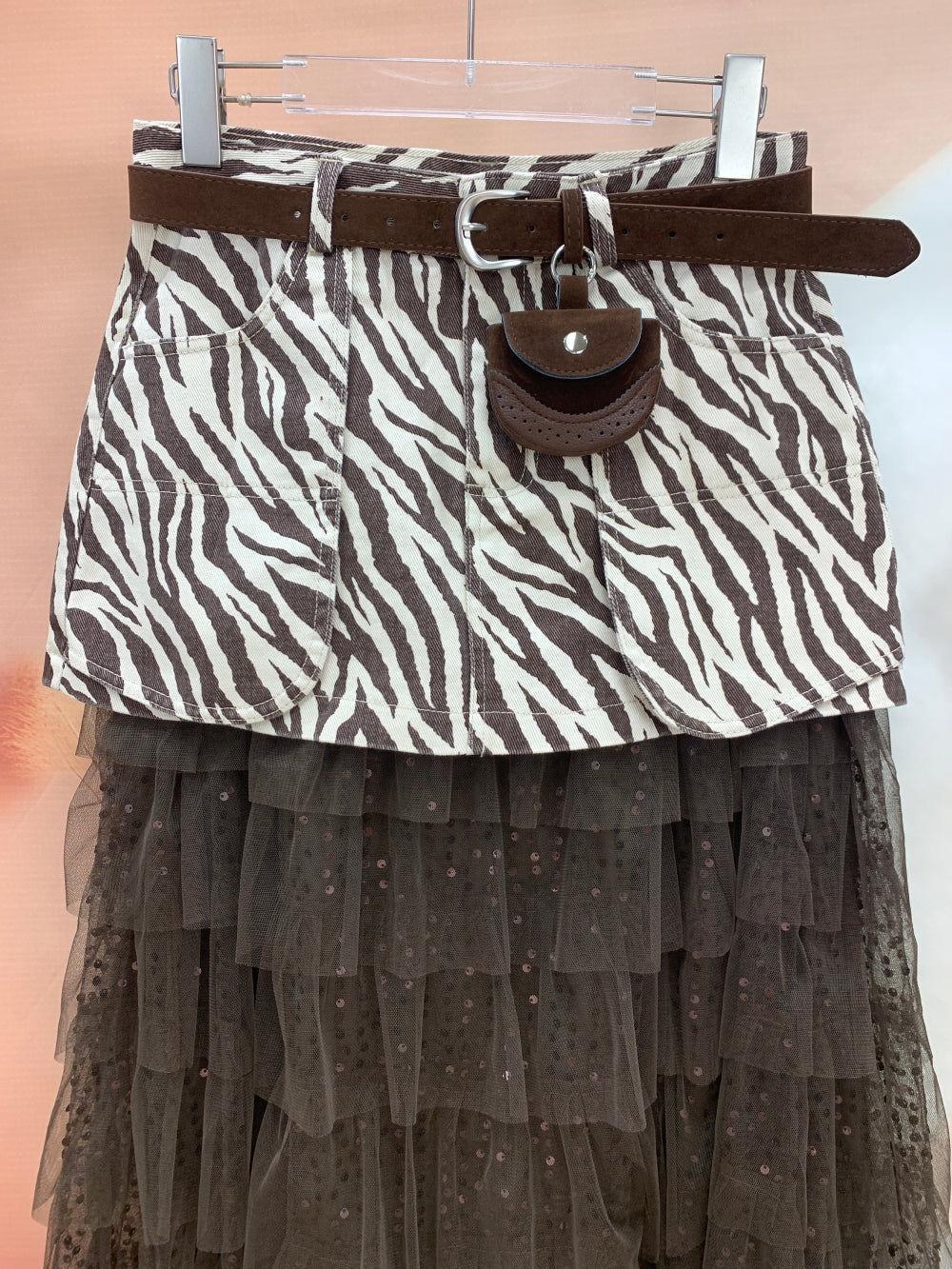 25239_BROWN