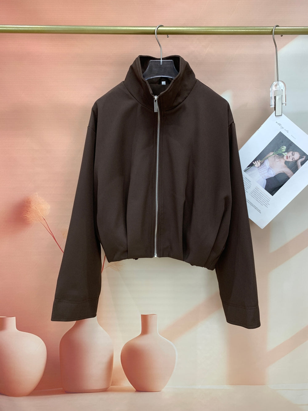 24985_BROWN