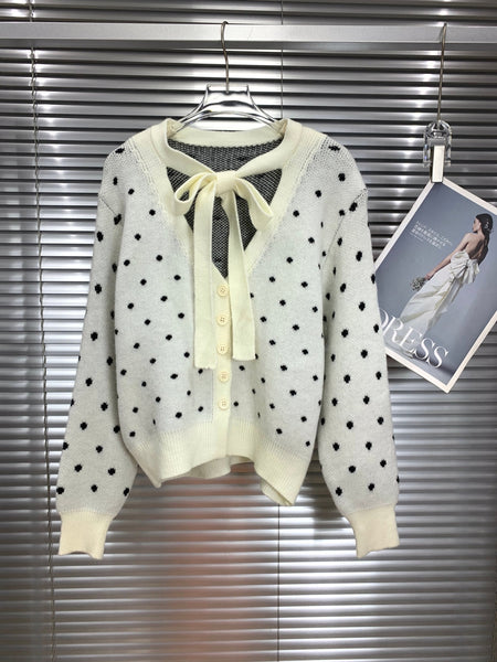21290_WHITE