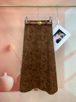 25098_BROWN