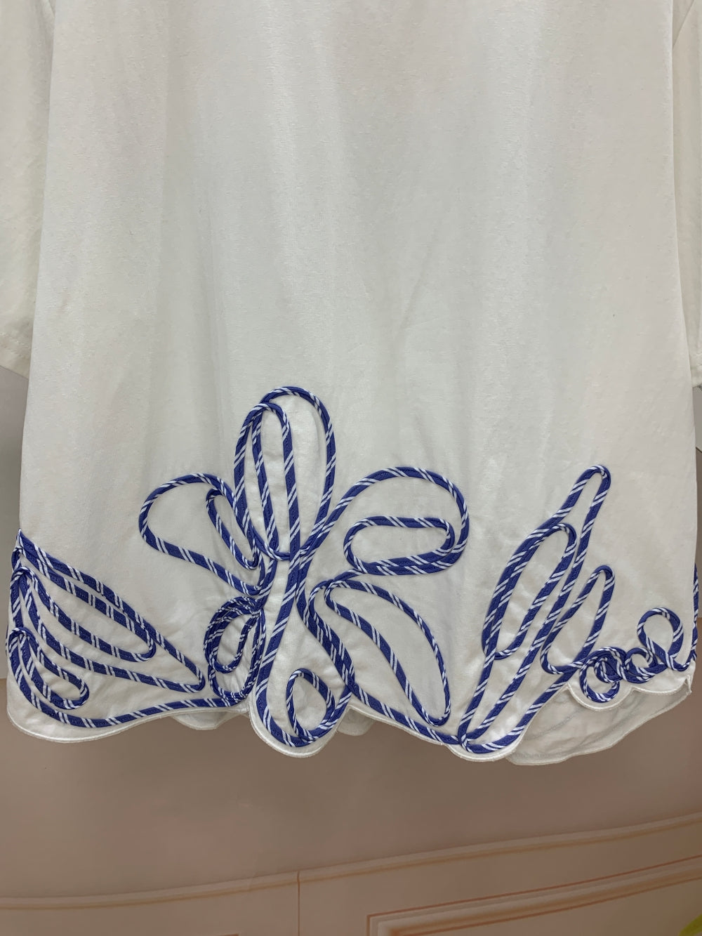 24394_WHITE